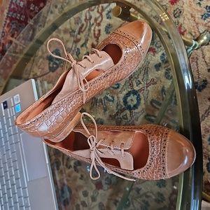 Latigo Brown Lace Up Loafer